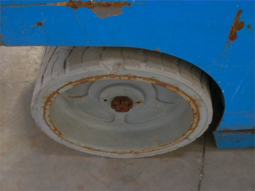 Platforma foarfeca Genie GS4047: Foto 15 Platforma foarfeca Genie GS4047: Foto 15