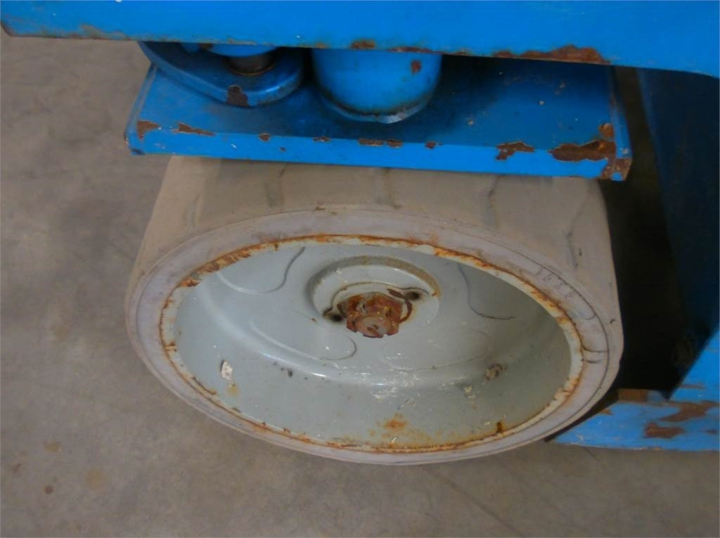 Platforma foarfeca Genie GS4047: Foto 13 Platforma foarfeca Genie GS4047: Foto 13