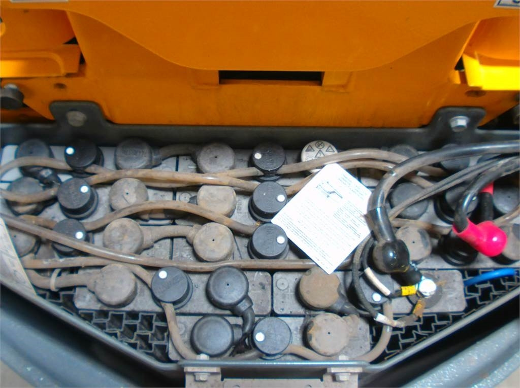 Haulotte STAR 10 - Platformă verticală: Foto 5 Haulotte STAR 10 - Platformă verticală: Foto 5