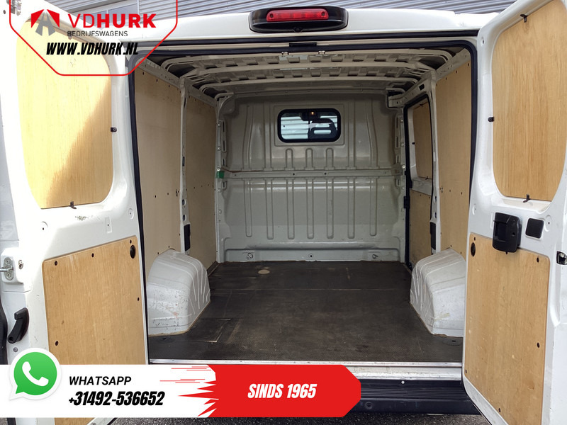 Citroën Jumper 2.0 HDi 130 pk EXPORT MARGE Airco/ Cruise/ Navi/ Camera/ PDC - Dubă: Foto 5 Citroën Jumper 2.0 HDi 130 pk EXPORT MARGE Airco/ Cruise/ Navi/ Camera/ PDC - Dubă: Foto 5