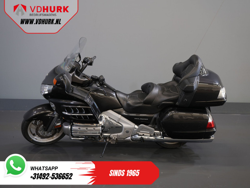 Honda GL 1800 GoldWing MARGE/ Koffers/ Cruise/ Topkoffer/ Navi/ Radio - Motocicletă: Foto 4 Honda GL 1800 GoldWing MARGE/ Koffers/ Cruise/ Topkoffer/ Navi/ Radio - Motocicletă: Foto 4