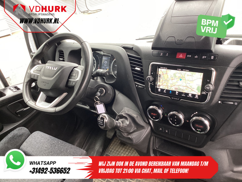 Iveco Daily 35S18 3.0 180 pk L2H2 BPM VRIJ 3.5t Trekhaak/ 270 Gr. Deuren/ Gev. Stoel/ Climate/ CarPlay/ Sidebars/ Camera - Dubă: Foto 3 Iveco Daily 35S18 3.0 180 pk L2H2 BPM VRIJ 3.5t Trekhaak/ 270 Gr. Deuren/ Gev. Stoel/ Climate/ CarPlay/ Sidebars/ Camera - Dubă: Foto 3