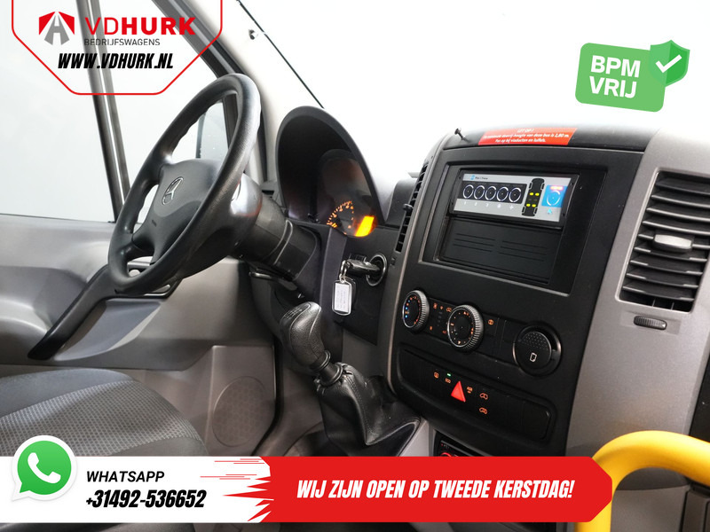 Mercedes-Benz Sprinter 313 2.2 CDI L2H2 €9.922 Incl. BTW BPM VRIJ! EXPORT ONLY Combi/ 9 Persoons/ Kombi/ 9P/ Airco/ Rolstoellift - Microbuz, Transport persoane: Foto 3 Mercedes-Benz Sprinter 313 2.2 CDI L2H2 €9.922 Incl. BTW BPM VRIJ! EXPORT ONLY Combi/ 9 Persoons/ Kombi/ 9P/ Airco/ Rolstoellift - Microbuz, Transport persoane: Foto 3