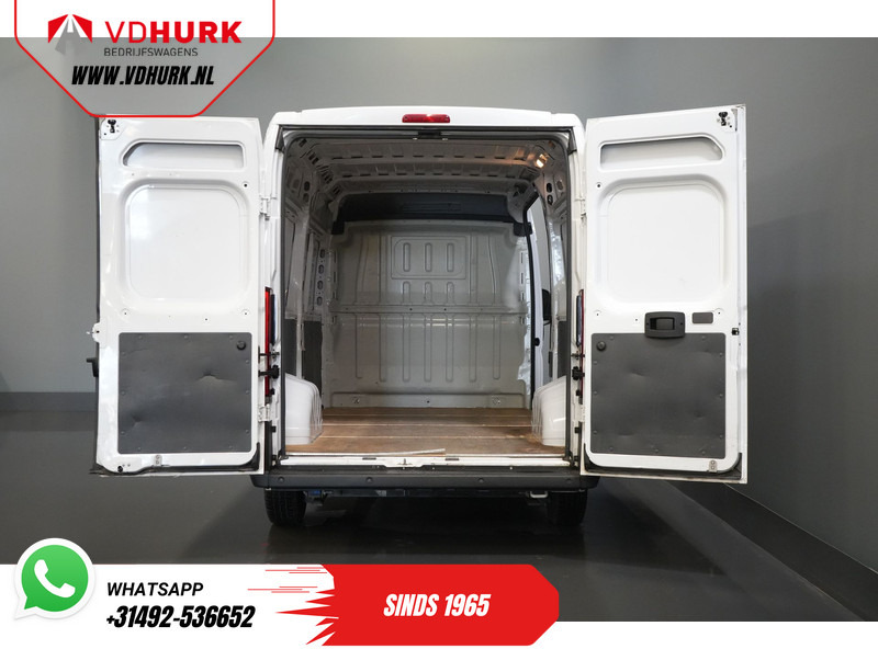 Peugeot Boxer 2.2 HDi 120 pk L2H2 BPM VRIJ! 2.5t Trekverm./ Navi/ PDC/ Cruise/ Airco - Autoutilitară compactă: Foto 5 Peugeot Boxer 2.2 HDi 120 pk L2H2 BPM VRIJ! 2.5t Trekverm./ Navi/ PDC/ Cruise/ Airco - Autoutilitară compactă: Foto 5