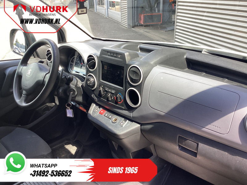 Peugeot Partner 1.6 HDI 120 pk Aut. EXPORT ONLY EUR6/ Camera/ Cruise/ Airco/ Trekhaak - Autoutilitară compactă: Foto 3 Peugeot Partner 1.6 HDI 120 pk Aut. EXPORT ONLY EUR6/ Camera/ Cruise/ Airco/ Trekhaak - Autoutilitară compactă: Foto 3