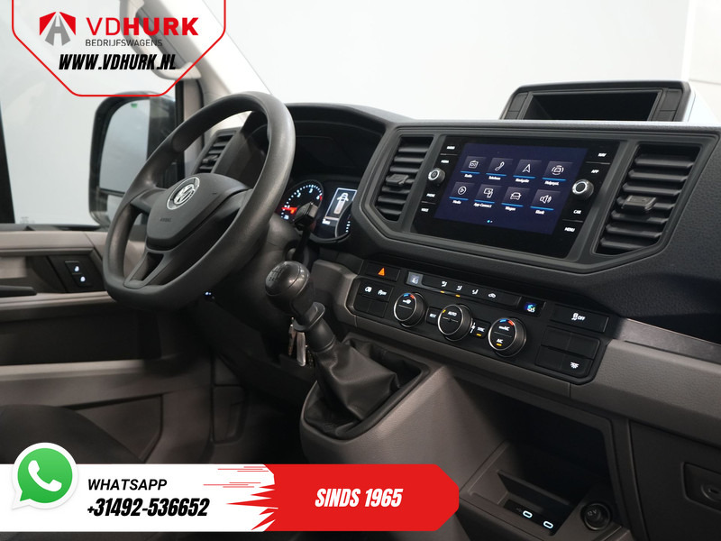 Volkswagen Crafter 35 2.0 TDI 140 pk L3H3 BPM VRIJ! 270Gr. Deuren/ Carplay/ Climate/ Camera/ Cruise - Dubă: Foto 3 Volkswagen Crafter 35 2.0 TDI 140 pk L3H3 BPM VRIJ! 270Gr. Deuren/ Carplay/ Climate/ Camera/ Cruise - Dubă: Foto 3
