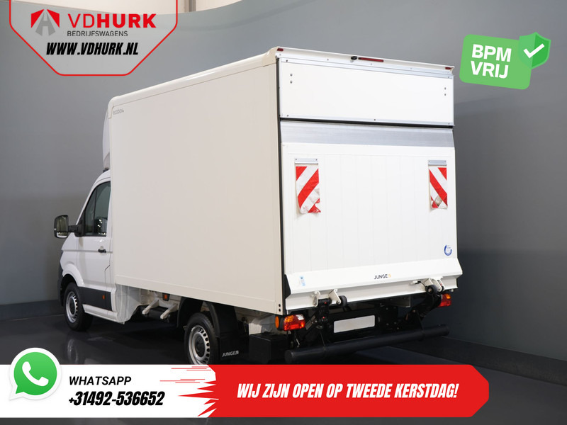 Volkswagen Crafter 35 2.0 TDI 180 pk DSG Aut. BPM VRIJ! 350x208x210 Laadklep/ Spoiler/ Navi/ Carplay/ Camera/ Airco - Autoutilitară box: Foto 2 Volkswagen Crafter 35 2.0 TDI 180 pk DSG Aut. BPM VRIJ! 350x208x210 Laadklep/ Spoiler/ Navi/ Carplay/ Camera/ Airco - Autoutilitară box: Foto 2