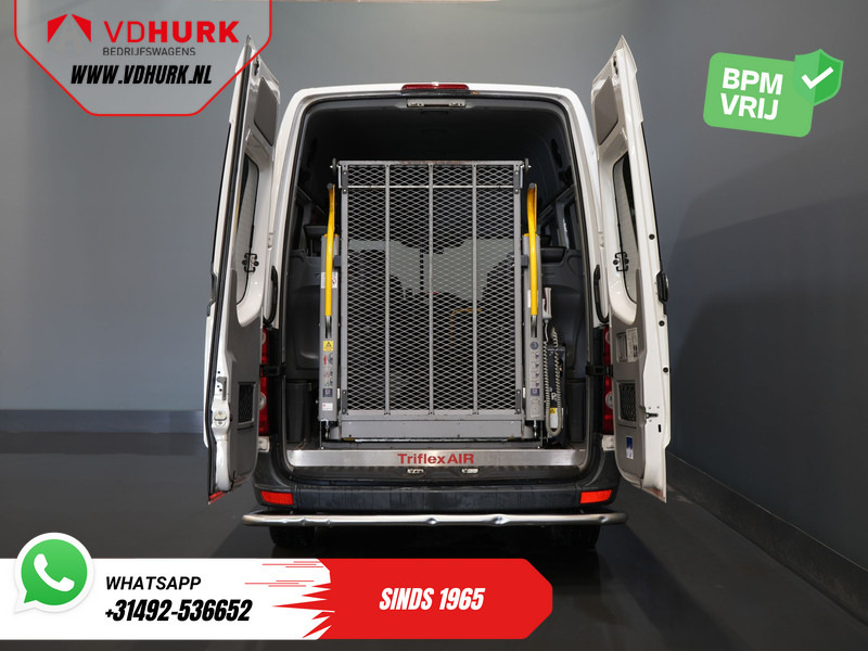 Volkswagen Crafter 35 2.0 TDI L2H2 EXPORT Combi/ 9 Persoons/ Kombi/ 9P/ Sidebar/ Rearbar/ Cruise/ Airco/ Rolstoellift - Microbuz, Transport persoane: Foto 5 Volkswagen Crafter 35 2.0 TDI L2H2 EXPORT Combi/ 9 Persoons/ Kombi/ 9P/ Sidebar/ Rearbar/ Cruise/ Airco/ Rolstoellift - Microbuz, Transport persoane: Foto 5