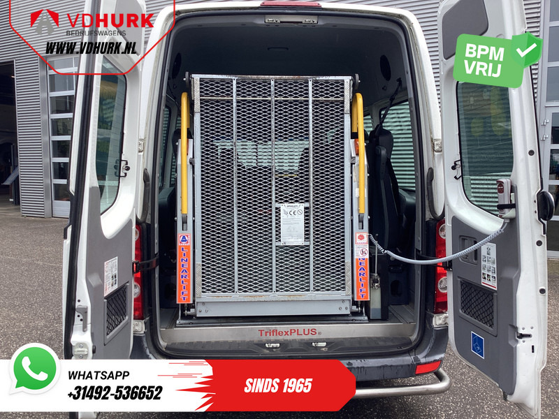 Volkswagen Crafter 35 2.0 TDI L3H2 EXPORT ONLY! €9.559 incl BTW/BPM Rolstoellift/ 9 Pers/ 9P/ Sidebars/ Rearbar/ Airco - Microbuz, Transport persoane: Foto 5 Volkswagen Crafter 35 2.0 TDI L3H2 EXPORT ONLY! €9.559 incl BTW/BPM Rolstoellift/ 9 Pers/ 9P/ Sidebars/ Rearbar/ Airco - Microbuz, Transport persoane: Foto 5