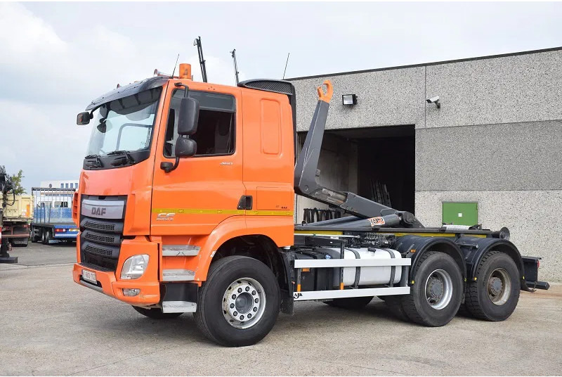 DAF CF 460 - Camion cu cârlig: Foto 1 DAF CF 460 - Camion cu cârlig: Foto 1