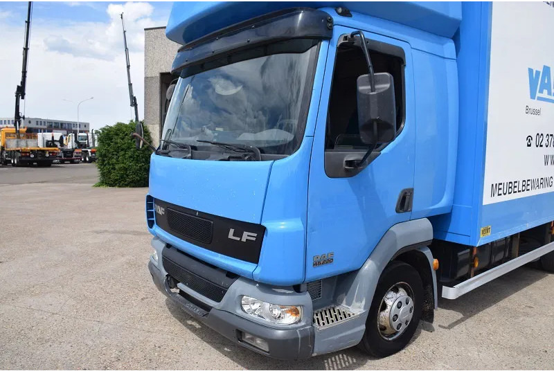 DAF LF 220 LF45 220 - Camion furgon: Foto 3 DAF LF 220 LF45 220 - Camion furgon: Foto 3