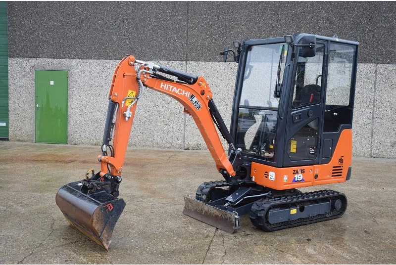 ロサンゼルス Mini excavator Hitachi ZX19-6 CR de vânzare, 10000 EUR, 2021
