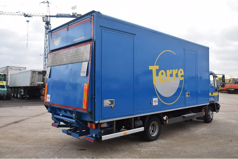 MAN L2000 - Camion furgon: Foto 5 MAN L2000 - Camion furgon: Foto 5