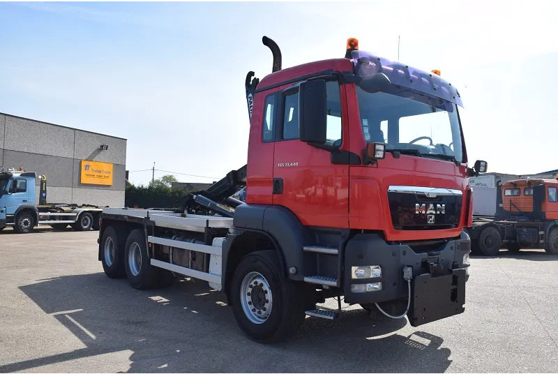 MAN TGS 33.440 - Camion cu cârlig: Foto 4 MAN TGS 33.440 - Camion cu cârlig: Foto 4