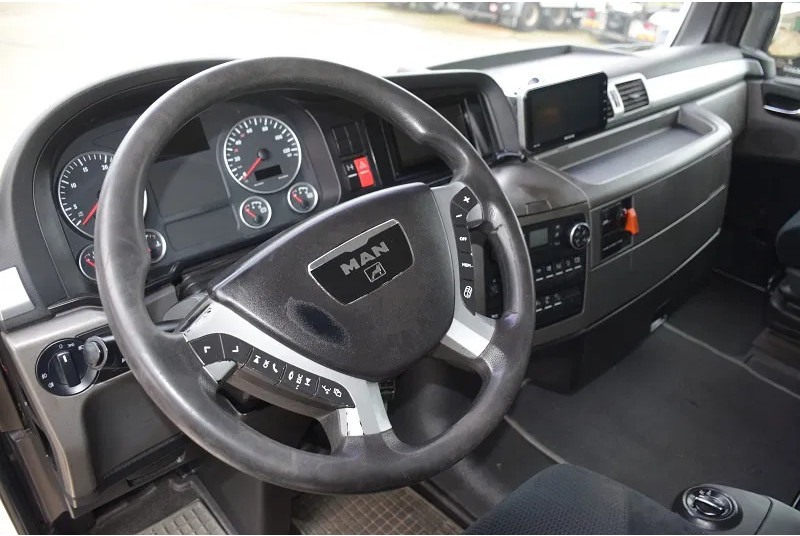MAN TGX 26.480 - Camion şasiu: Foto 5 MAN TGX 26.480 - Camion şasiu: Foto 5