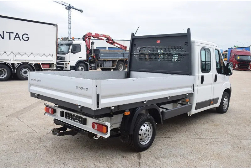 Peugeot Boxer 2.2 L -130 pk - - Autoutilitară cu platformă, Autoutilitară cabină dublă: Foto 5 Peugeot Boxer 2.2 L -130 pk - - Autoutilitară cu platformă, Autoutilitară cabină dublă: Foto 5