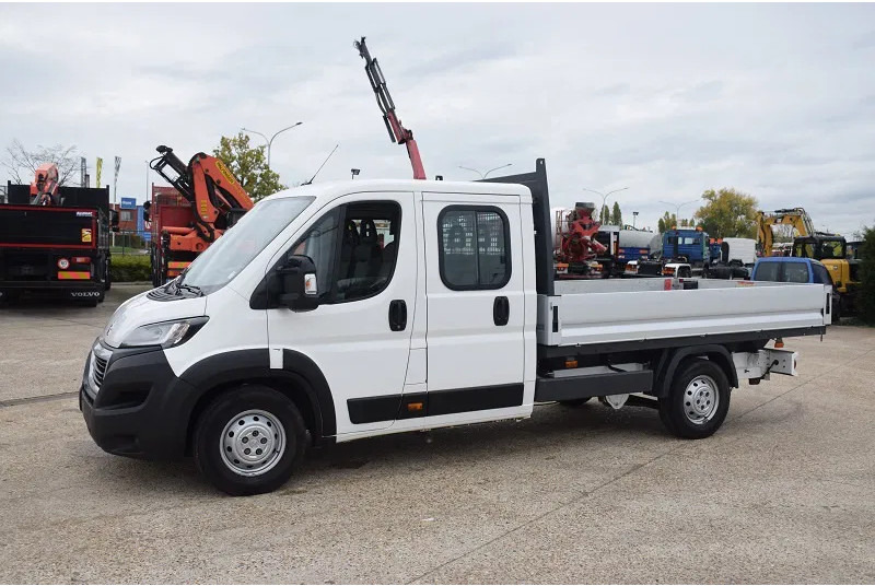 Peugeot Boxer - Autoutilitară cu platformă, Autoutilitară cabină dublă: Foto 3 Peugeot Boxer - Autoutilitară cu platformă, Autoutilitară cabină dublă: Foto 3