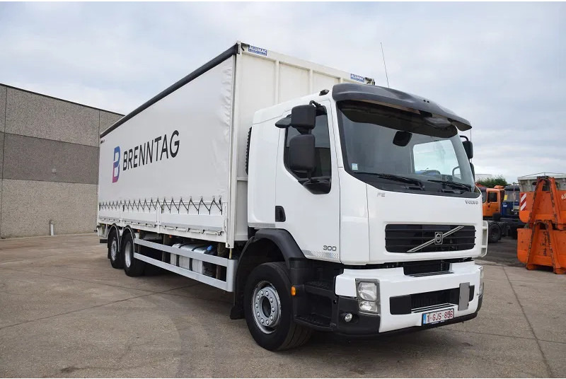 Volvo FE 300 - Camion furgon: Foto 4 Volvo FE 300 - Camion furgon: Foto 4