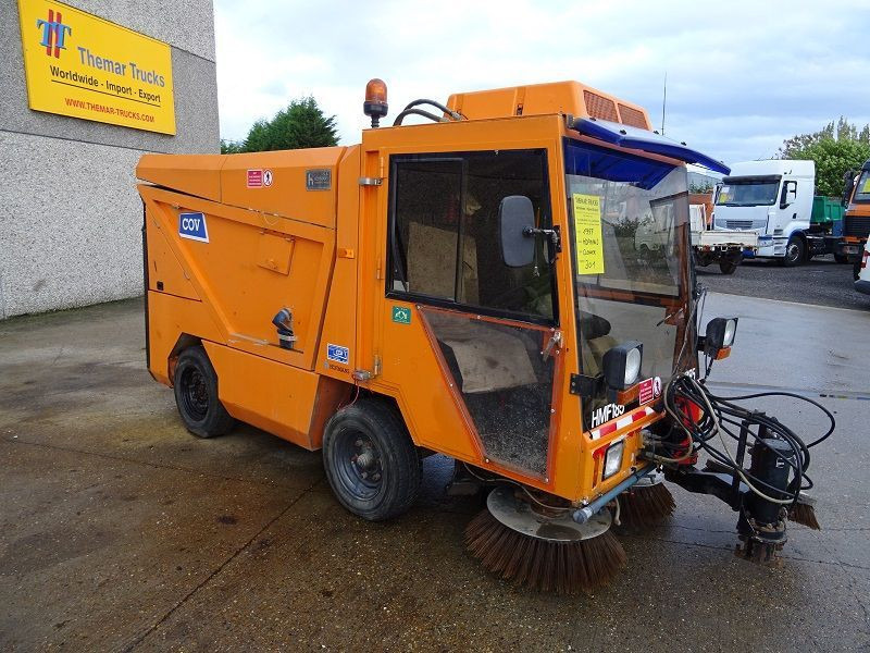 Hofmans HMF 185 - Mașină de măturat industrială: Foto 3 Hofmans HMF 185 - Mașină de măturat industrială: Foto 3