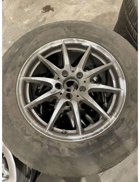 Continental Continental banden met velgen 235/65 R17 - Anvelope și jante pentru Automobil: Foto 2 Continental Continental banden met velgen 235/65 R17 - Anvelope și jante pentru Automobil: Foto 2