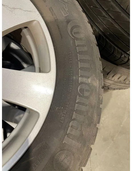 Continental Mercedes velgen met Continental banden 235/60 R17 102H M+S - Anvelope și jante pentru Automobil: Foto 2 Continental Mercedes velgen met Continental banden 235/60 R17 102H M+S - Anvelope și jante pentru Automobil: Foto 2