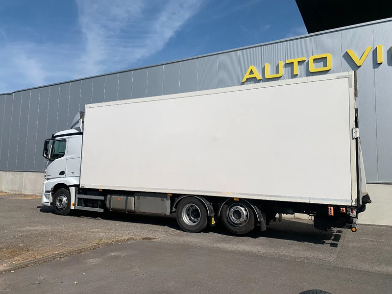 Mercedes-Benz Actros 2531 2530*Cruise control*SlaapCabine* - Camion furgon: Foto 2 Mercedes-Benz Actros 2531 2530*Cruise control*SlaapCabine* - Camion furgon: Foto 2