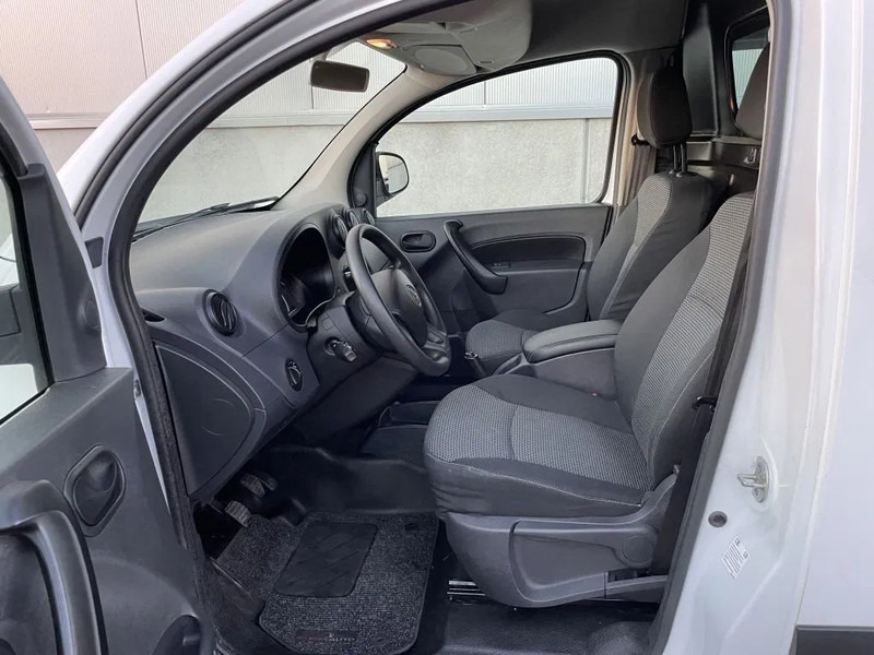 Mercedes-Benz Citan 109 CDI *Navigatie*Airco*Buitenspiegels verwarmd&elektr. verstelbaar - Autoutilitară compactă: Foto 3 Mercedes-Benz Citan 109 CDI *Navigatie*Airco*Buitenspiegels verwarmd&elektr. verstelbaar - Autoutilitară compactă: Foto 3