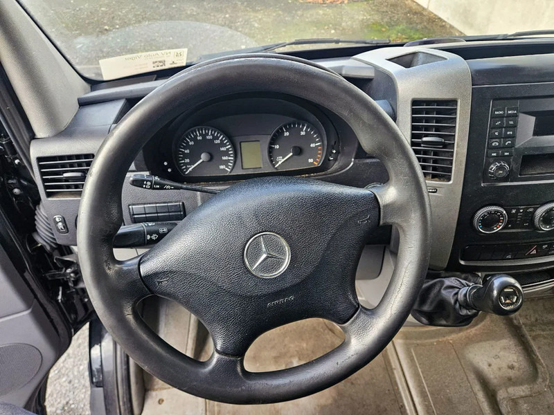 Mercedes-Benz Sprinter 313 - Autoutilitară frigorifica: Foto 4 Mercedes-Benz Sprinter 313 - Autoutilitară frigorifica: Foto 4