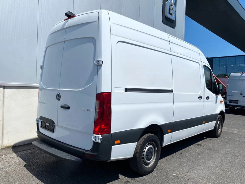 Mercedes-Benz Sprinter 317 CDI*L2H2*360°CAMERA*TEMPOMAT*NAVIGATIE*STOELVERWARMING* - Dubă: Foto 2 Mercedes-Benz Sprinter 317 CDI*L2H2*360°CAMERA*TEMPOMAT*NAVIGATIE*STOELVERWARMING* - Dubă: Foto 2
