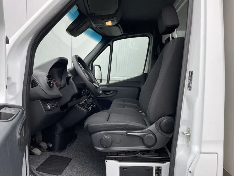 Mercedes-Benz Sprinter 514 *Airconditioning*Cruise control*Zijwindassistent*laadbrug - Autoutilitară box: Foto 3 Mercedes-Benz Sprinter 514 *Airconditioning*Cruise control*Zijwindassistent*laadbrug - Autoutilitară box: Foto 3