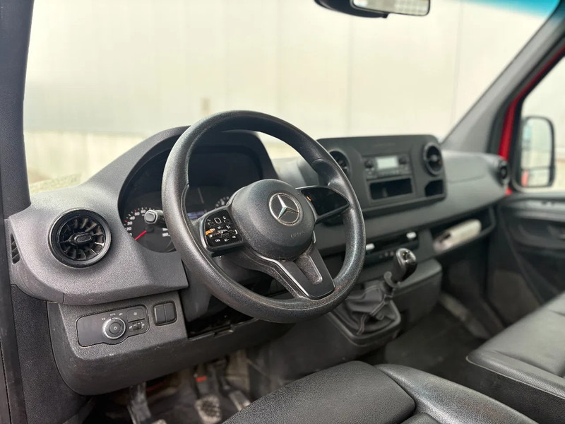 Mercedes-Benz Sprinter 514 *Kipper*Trekhaak*OpenLaadbak*Airco* - Autoutilitară basculantă: Foto 4 Mercedes-Benz Sprinter 514 *Kipper*Trekhaak*OpenLaadbak*Airco* - Autoutilitară basculantă: Foto 4