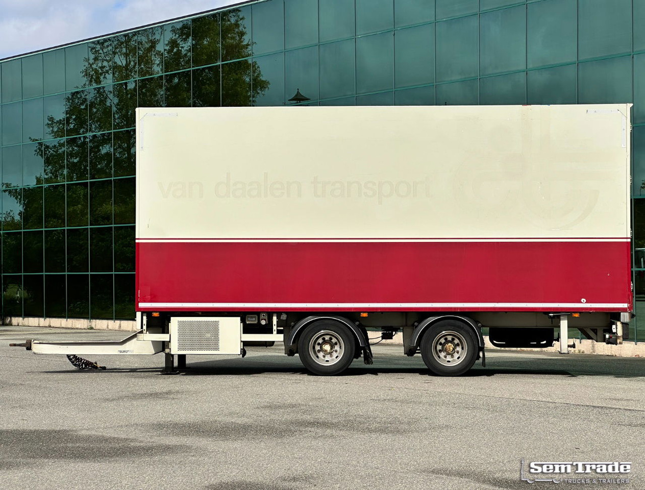 Burg 2 Axle VAN Beurden Isolated BOX TRS Cooling Good Condition Holland-Trailer - Remorcă frigider: Foto 2 Burg 2 Axle VAN Beurden Isolated BOX TRS Cooling Good Condition Holland-Trailer - Remorcă frigider: Foto 2