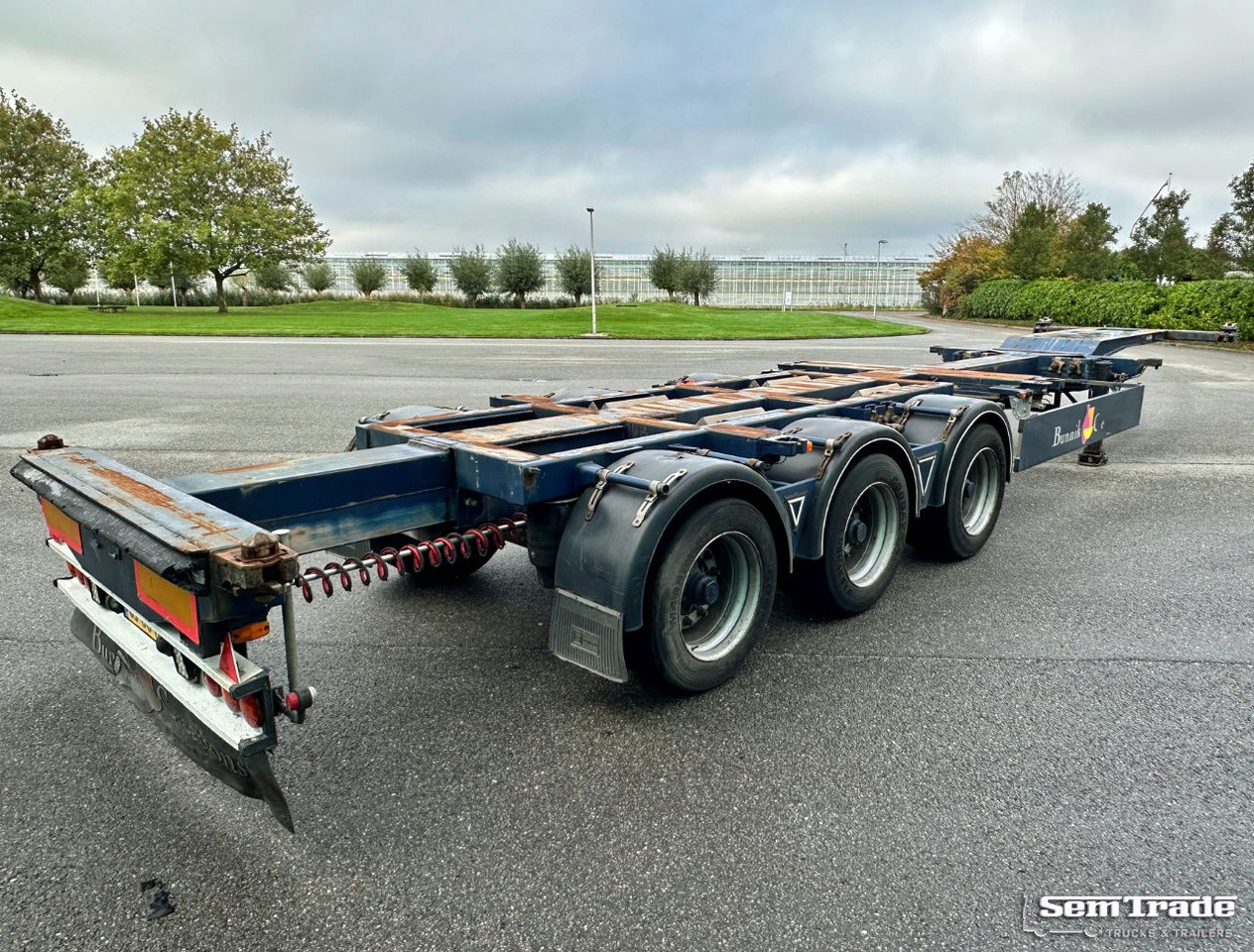Burg BPO 15-27 Ccxhx BPW Axles Disc Brakes 40 FT. Chassis Lift Axle NEW APK - TUV - Semiremorcă transport containere/ Swap body: Foto 5 Burg BPO 15-27 Ccxhx BPW Axles Disc Brakes 40 FT. Chassis Lift Axle NEW APK - TUV - Semiremorcă transport containere/ Swap body: Foto 5