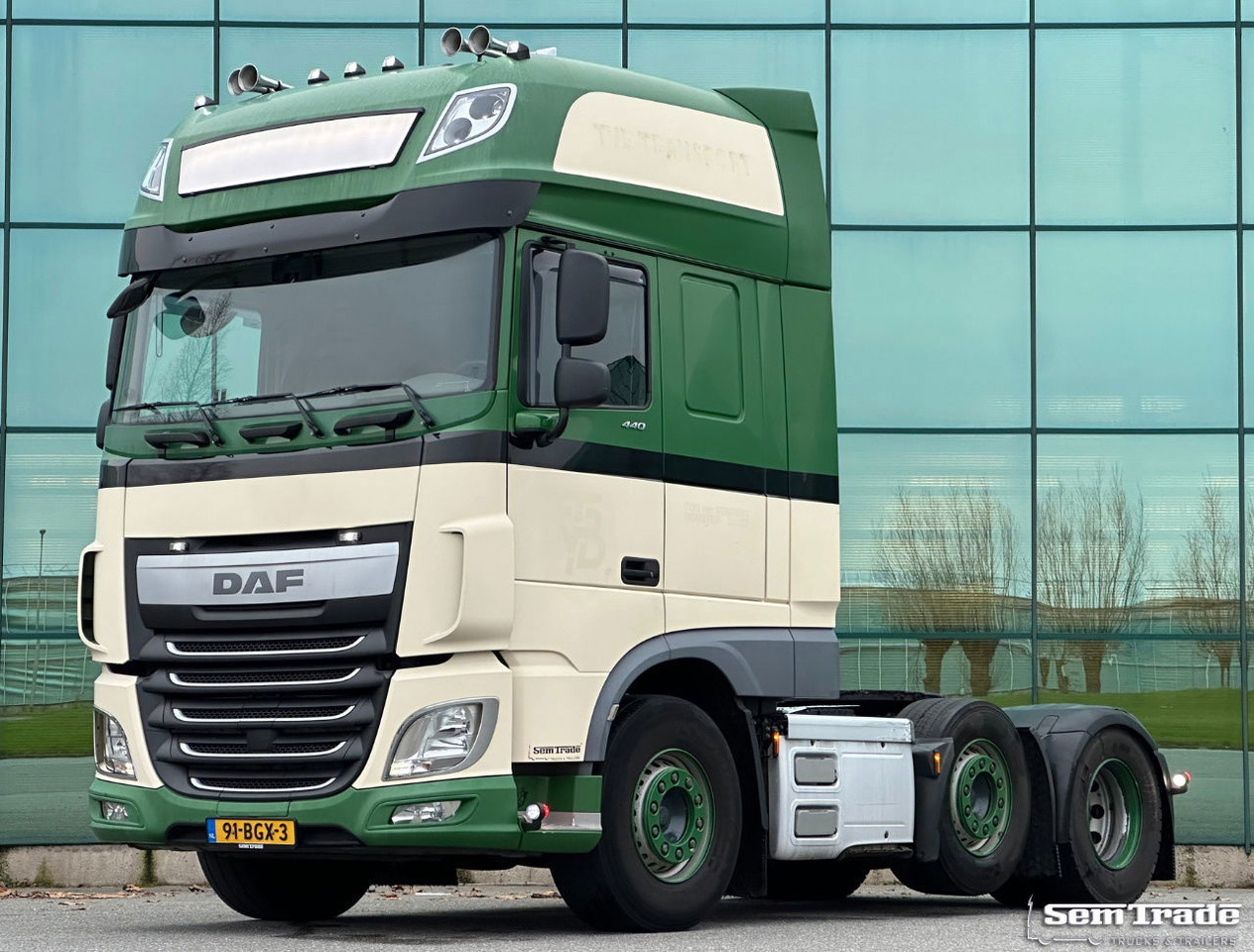 DAF XF 440 Euro 6 FTG SSC 597.000 KM Super Condition Holland-Truck 2 Similar Pie - Cap tractor: Foto 1 DAF XF 440 Euro 6 FTG SSC 597.000 KM Super Condition Holland-Truck 2 Similar Pie - Cap tractor: Foto 1