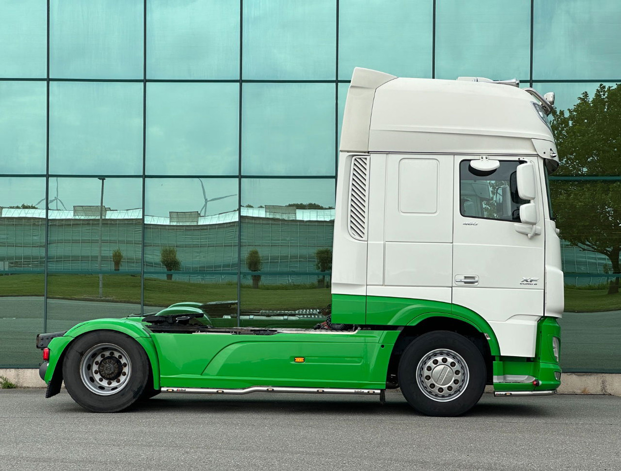 DAF XF 460 FT SSC 684.000 KM TRS Genset NEW Tacho Full Options TOP Condition NL - Cap tractor: Foto 5 DAF XF 460 FT SSC 684.000 KM TRS Genset NEW Tacho Full Options TOP Condition NL - Cap tractor: Foto 5