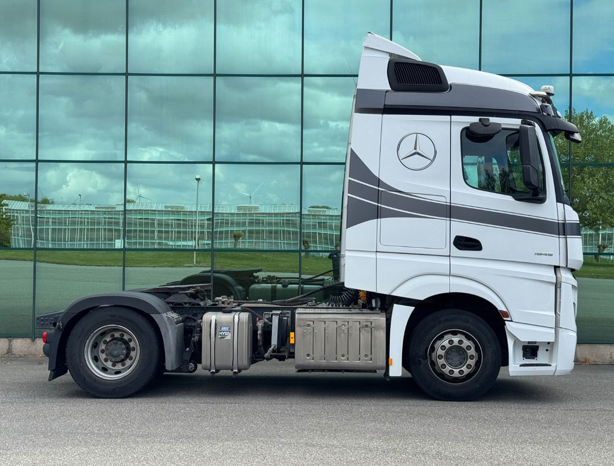 Mercedes-Benz Actros 1945 382.000 KM NEW TUV APK PTO + Hydraulics TOP Condition - Cap tractor: Foto 5 Mercedes-Benz Actros 1945 382.000 KM NEW TUV APK PTO + Hydraulics TOP Condition - Cap tractor: Foto 5