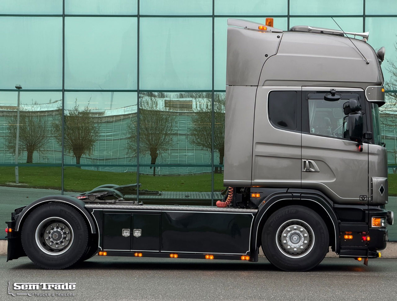 Scania R164-480 V8 King Retarder Manual Gearbox Showtruck Completely Rebuild Unique Condition - Cap tractor: Foto 5 Scania R164-480 V8 King Retarder Manual Gearbox Showtruck Completely Rebuild Unique Condition - Cap tractor: Foto 5