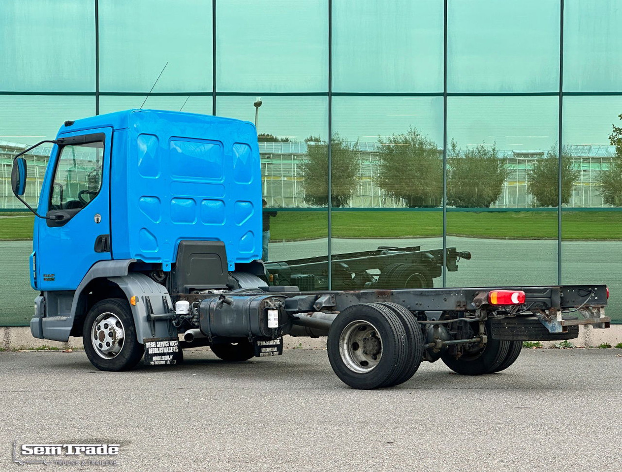 DAF LF 45.130 Euro 3 Manual Gearbox Holland-Truck - Camion şasiu: Foto 3 DAF LF 45.130 Euro 3 Manual Gearbox Holland-Truck - Camion şasiu: Foto 3