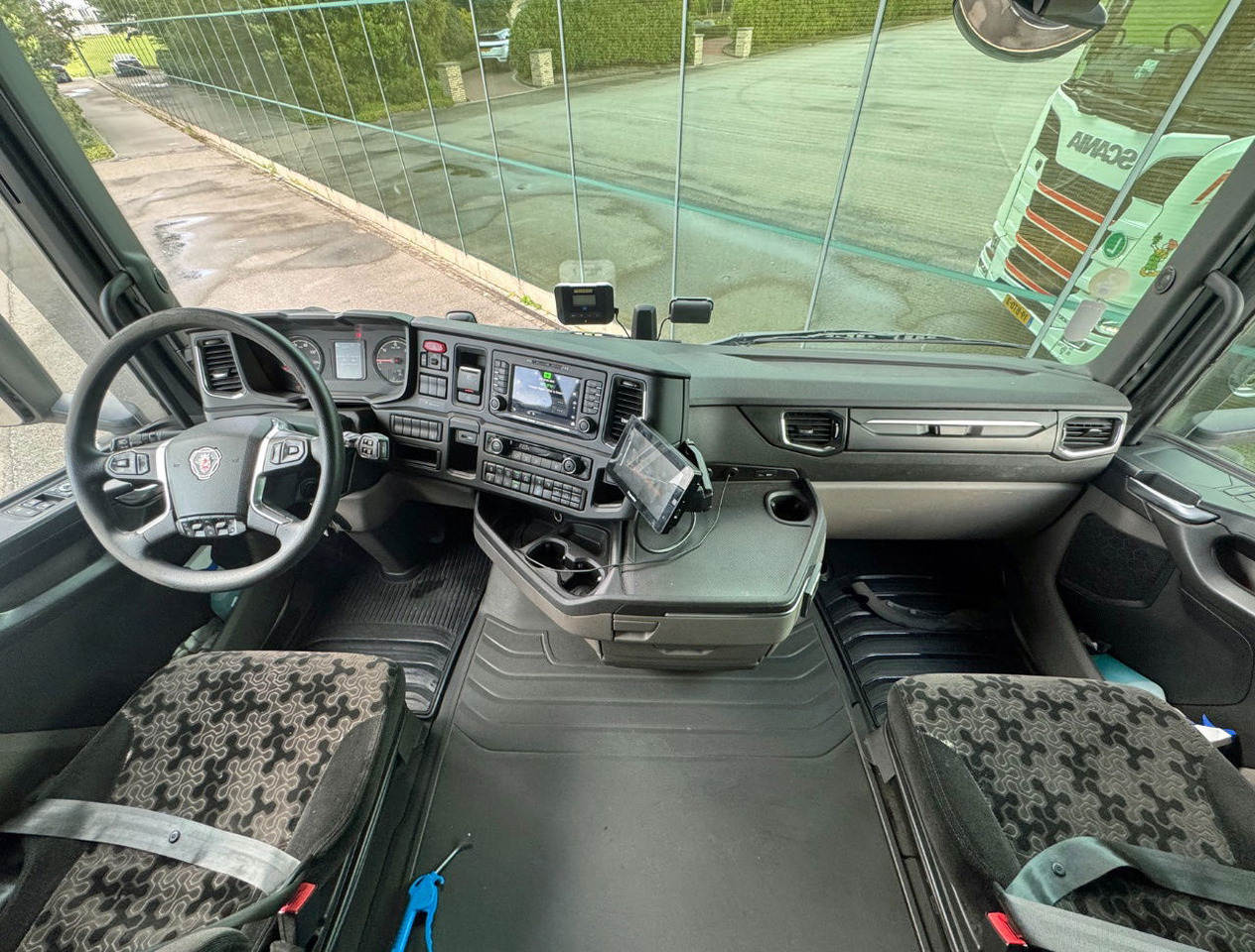 Camion frigider Scania S500 6X2 Retarder 815 x 250 x 275 CM Inside TOP Condition Holland Truck: Foto 7