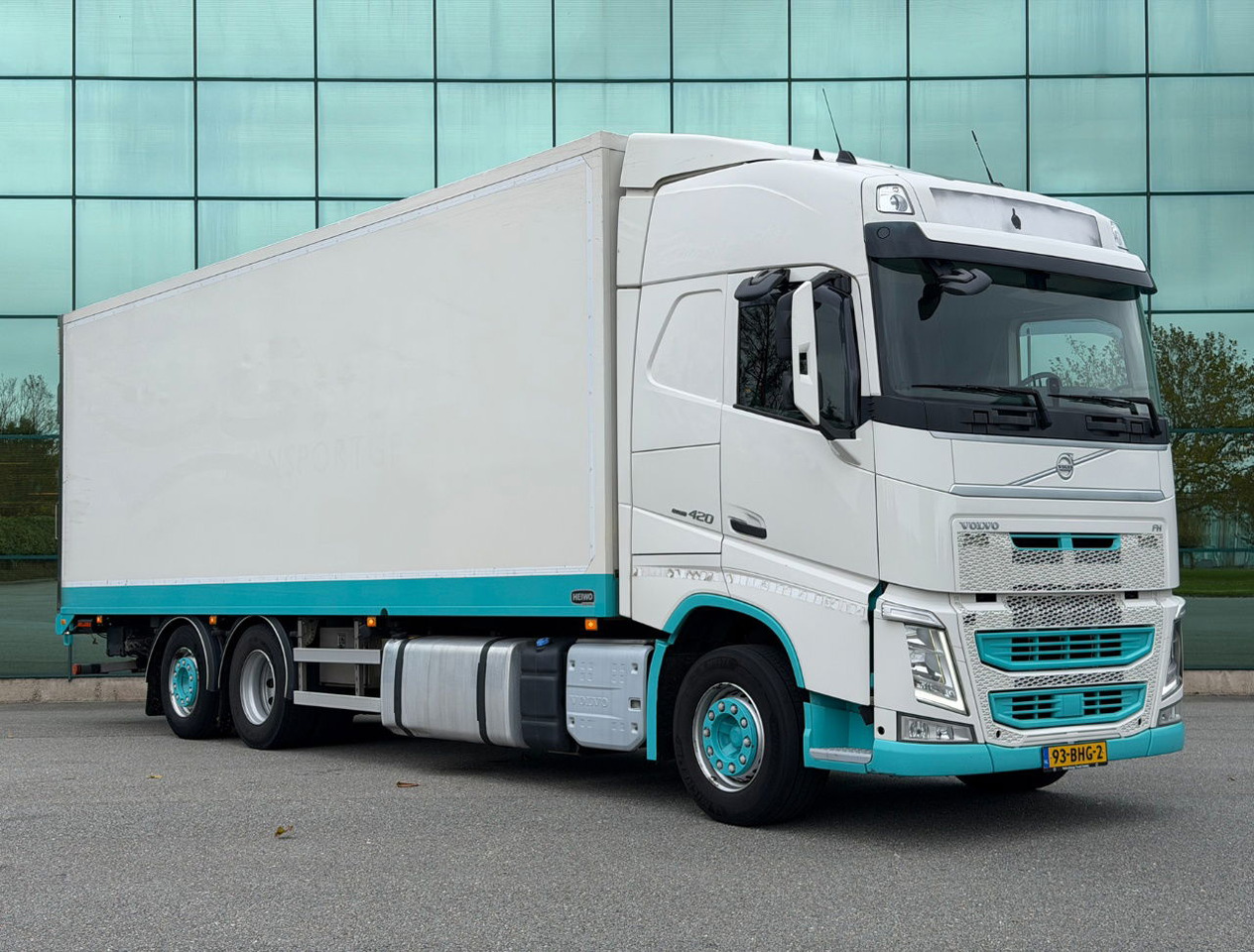 Volvo FH 420 6X2 Globetrotter Heiwo BOX 875 x 250 x 272 CM IN Thermo King T-800 490.000 KM TOP Condition NL Truck - Camion frigider: Foto 5 Volvo FH 420 6X2 Globetrotter Heiwo BOX 875 x 250 x 272 CM IN Thermo King T-800 490.000 KM TOP Condition NL Truck - Camion frigider: Foto 5