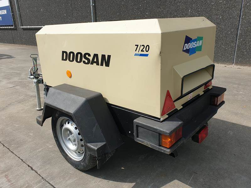Doosan 7 / 20 - Compresor de aer: Foto 2 Doosan 7 / 20 - Compresor de aer: Foto 2