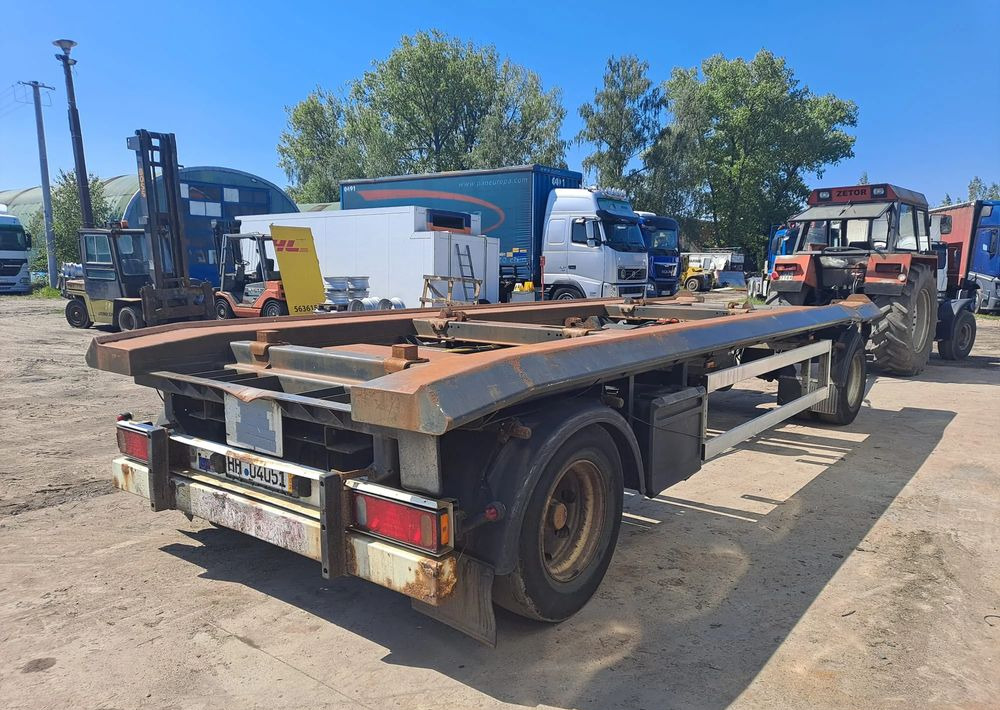 Huffermann Przyczepa Schmitz do hakowca - Remorcă abroll/ Skiploader: Foto 1 Huffermann Przyczepa Schmitz do hakowca - Remorcă abroll/ Skiploader: Foto 1