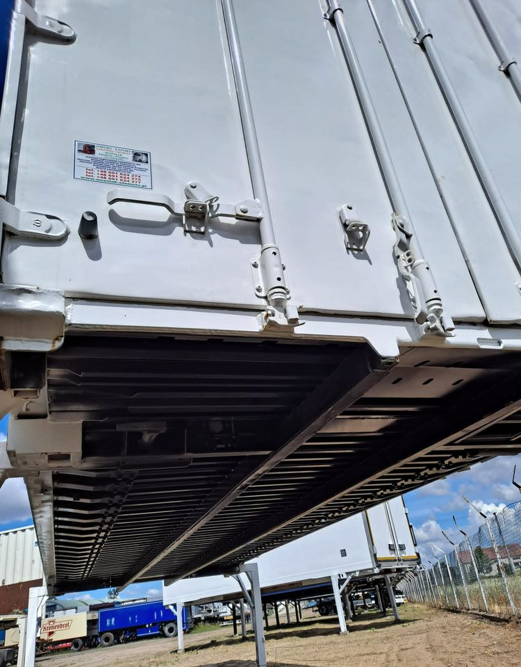 Inny KONTENER płaski 7,45 - Caroserie furgon: Foto 4 Inny KONTENER płaski 7,45 - Caroserie furgon: Foto 4