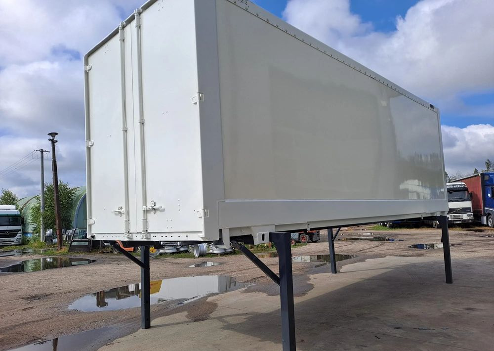 Inny Kontener BDF 18 palet - Caroserie furgon: Foto 1 Inny Kontener BDF 18 palet - Caroserie furgon: Foto 1