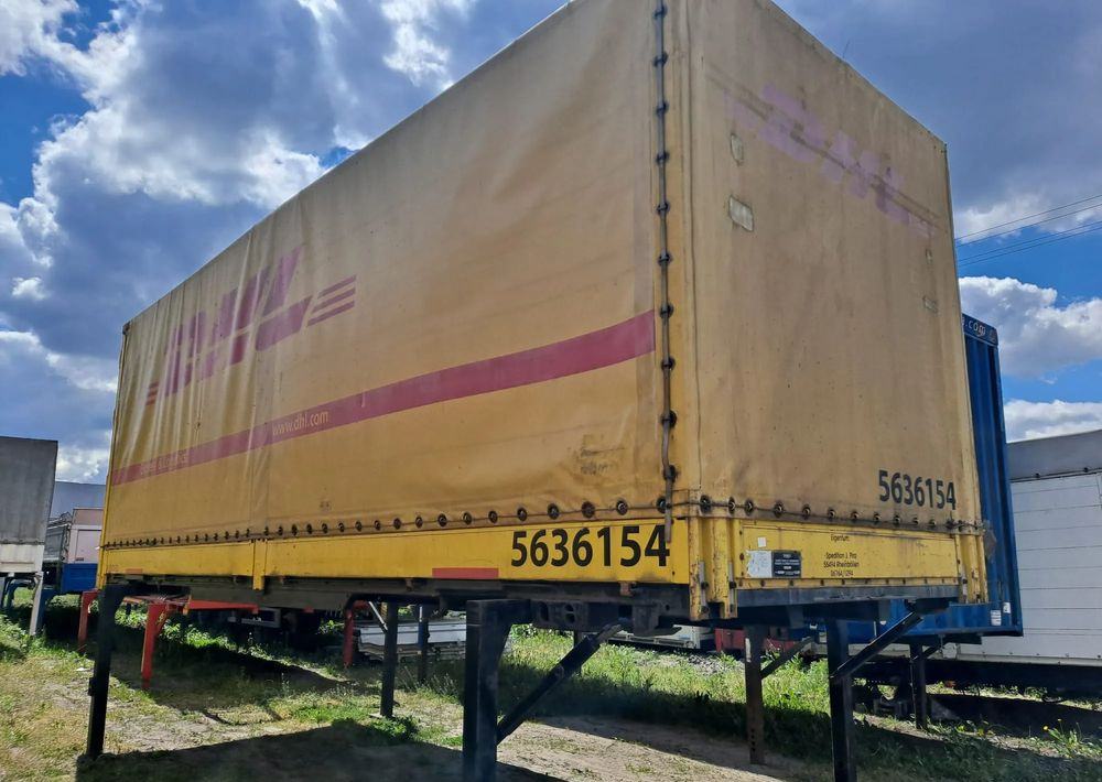 Kögel Zabudowa 7,45m 18 palet burtoplandeka - Caroserie cu prelata: Foto 1 Kögel Zabudowa 7,45m 18 palet burtoplandeka - Caroserie cu prelata: Foto 1