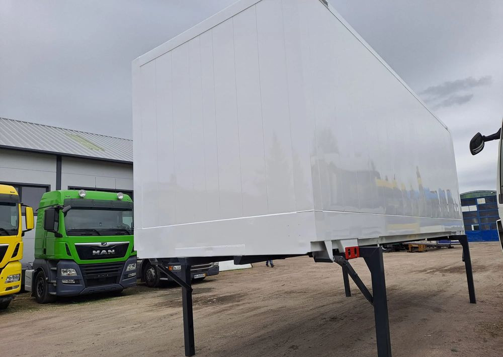 Krone Kontener BDF 7,45m 18 palet - Caroserie furgon: Foto 3 Krone Kontener BDF 7,45m 18 palet - Caroserie furgon: Foto 3