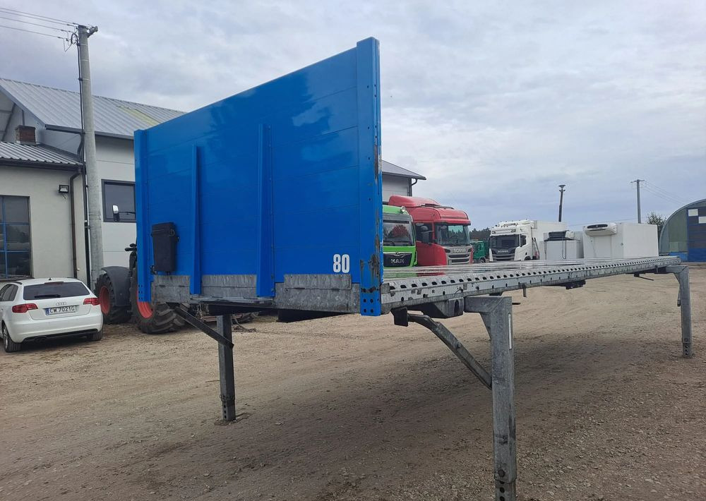 Krone Platforma 7,45 Ackermann - Platformă cu obloane: Foto 2 Krone Platforma 7,45 Ackermann - Platformă cu obloane: Foto 2