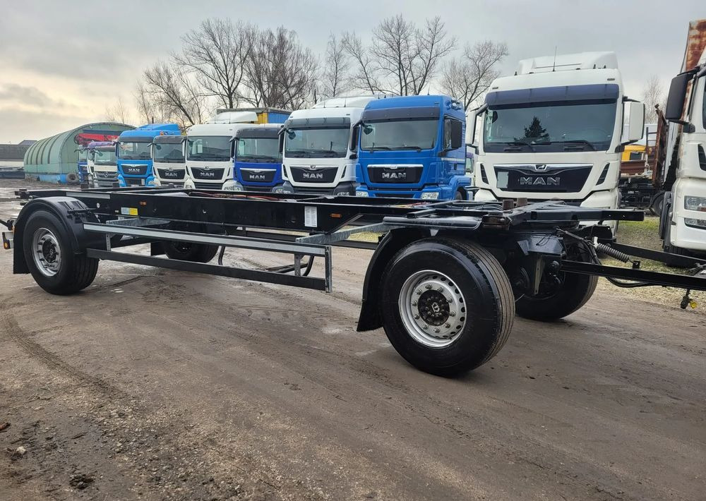 Krone Przyczepa BDF - Remorcă transport containere/ Swap body: Foto 1 Krone Przyczepa BDF - Remorcă transport containere/ Swap body: Foto 1