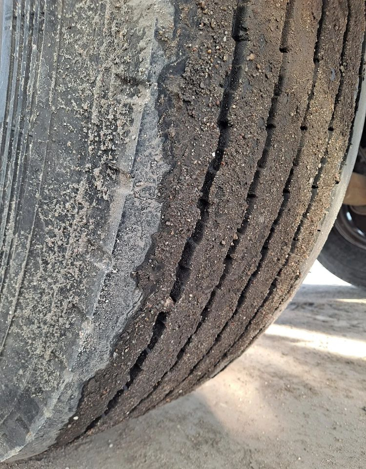 Krone Przyczepa KRONE Budowlanka - Remorcă platformă: Foto 4 Krone Przyczepa KRONE Budowlanka - Remorcă platformă: Foto 4