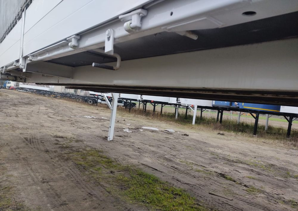 Krone Zabudow BDF Krone 7,45m 18 palet - Caroserie cu prelata: Foto 5 Krone Zabudow BDF Krone 7,45m 18 palet - Caroserie cu prelata: Foto 5